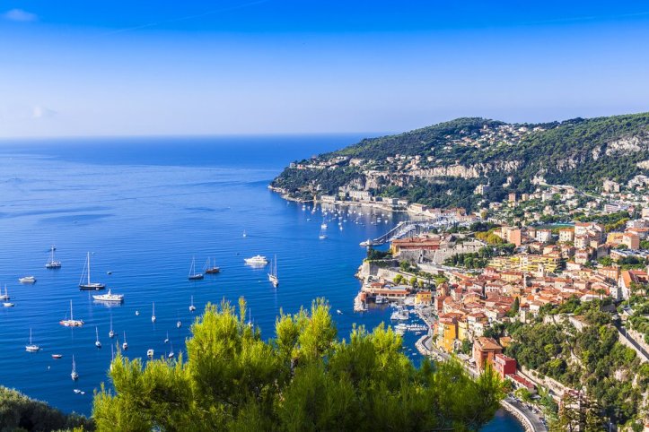 coast line of Nice